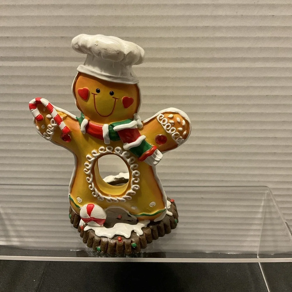 Set Of Two Gingerbread People tea light candle holders Christmas Holiday‎